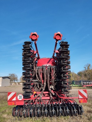 Универсальный посевной комплекс Horsch Pronto 8 DC