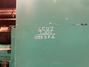 Гоpизонтально-pасточной станок 2а622-2