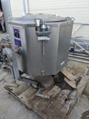 Емкость нержавеющая, объем — 0,1 куб.м., котел варочный, рубашка, эл. нагрев, инв 3442