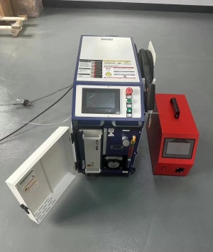 Лазерный аппарат 4 в 1 (сварка, резка, очистка металла и сварочных швов)