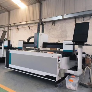 Лазерный станок 3000х1500 мм 1500 Вт