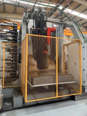 Обрабатывающий центр с ЧПУ Trevisan