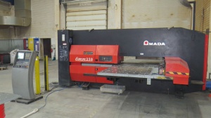 Координатно-пробивной пресс EUROPE 258 с ЧПУ (2001г)