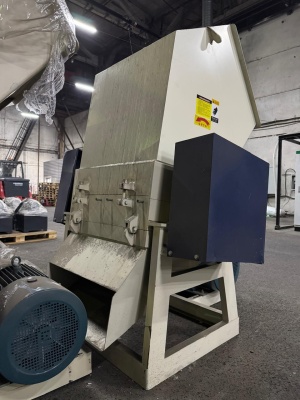 Дробилка для мягких пластиков и плёнок