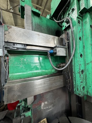 Станок токарно-карусельный одностоечный 1512Ф3