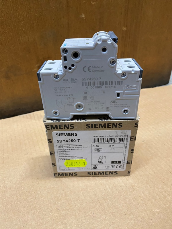 Выключатель автоматический Siemens 5SY4250-7