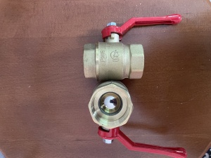 Кран шаровый, латунь Ст​андарт 220, ВР рычаг кр​асный ГАЛЛОП