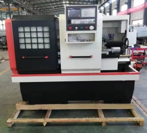 Токарный станок с чпу QWM CK6150-1000