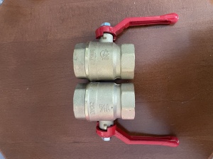 Кран шаровый, латунь Ст​андарт 220, ВР рычаг кр​асный ГАЛЛОП