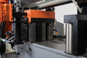 Автоматический ленточнопильный станок METALREZ AK 280