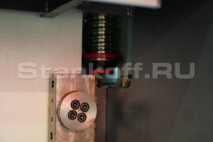 Электромеханический листогибочный пресс с ЧПУ 2090 4 axis