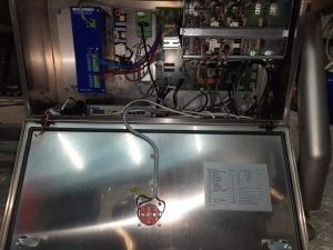 Весовая этикетировочная станция с чеквейером Bizerba GLM-I