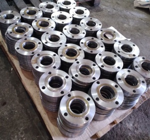 Фланцы, Затворы, Задвижки, Калибраторы, Элеваторы, Плашки, ПКР