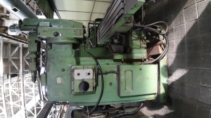 Вертикально-фрезерный консольный станок ГФ-1813