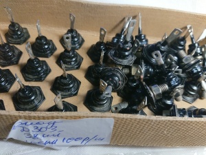 Тиристоры. Оптроны. Симисторы. Диоды. Стабилитроны. Динисторы. Варикап