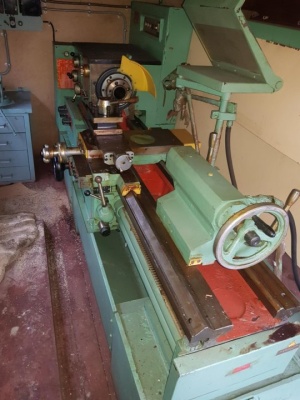 Токарный станок 16д25