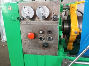 Станок резьбонарезной 5993