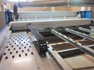 Раскроечный центр HOLZMA HPP 380/38/31