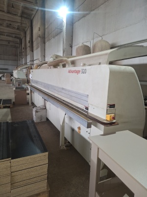 Кромкооблицовочный станок