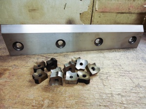 Ножи из тщательно отобранных марок стали ( для шредеров, дробилок и др.)