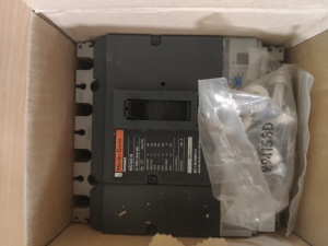 30780 Автоматический выключатель Compact NS160N STR22SE 160A 4п4t