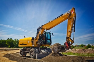 Услуги полноповоротного колесного экскаватора