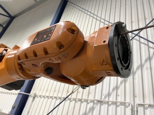 Робот KUKA KR 150-2-TJ