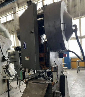 Пресс однокривошипный КВ2132 (160 тн ус)