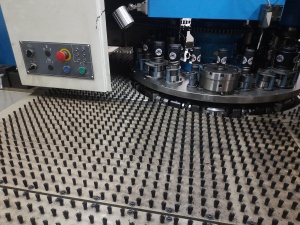 Координатно револьверный вырубной пресс max1250