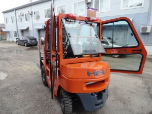 Вилочный дизельный погрузчик HELI CPCD25