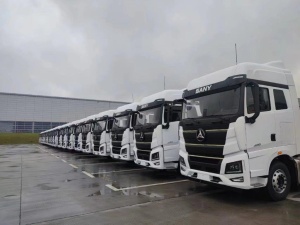 тягач Sany 4х2 495