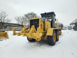 Грейдер SEM 922 AWD