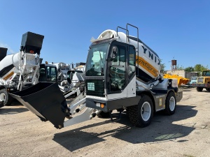 Бетоносмеситель с самозагрузкой YNIX QGMC7000 (28 м3/час)
