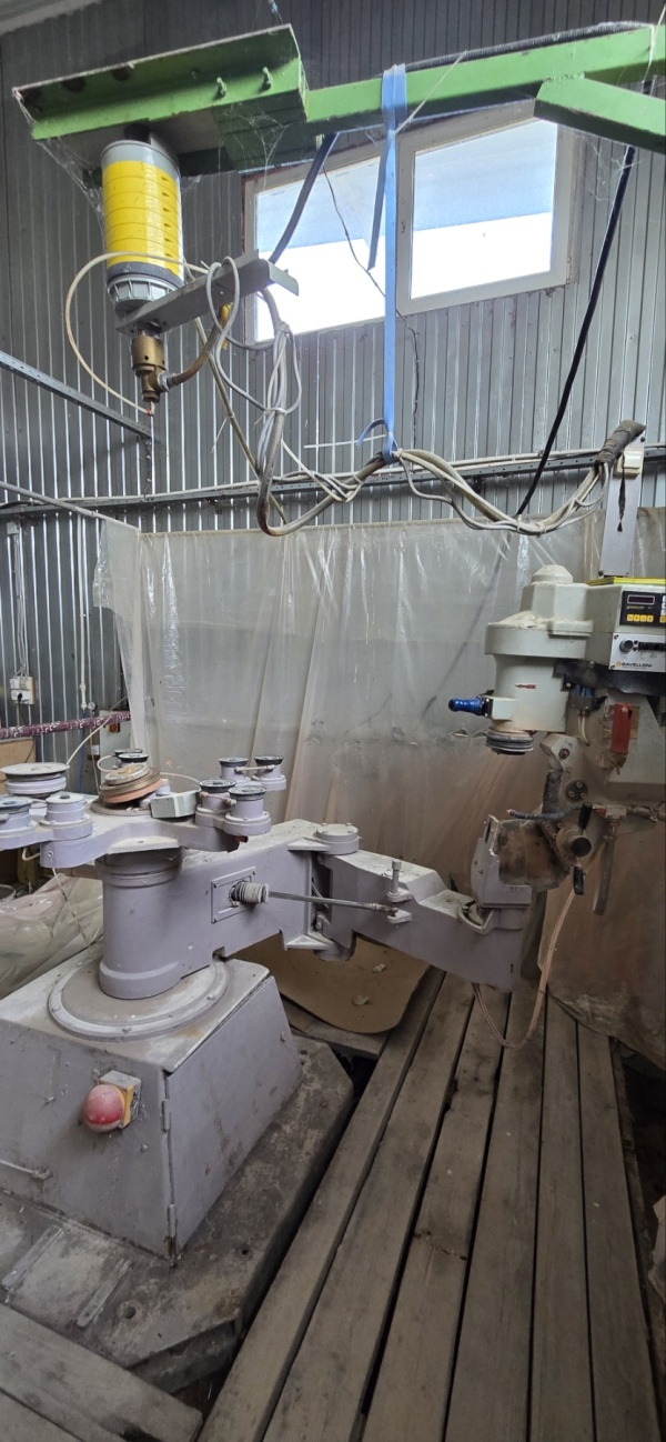 Станок криволинейной обработки SB-10 Bavelloni