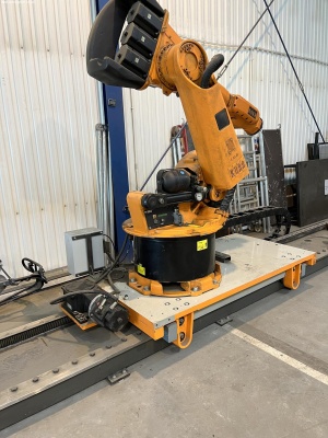 Робот KUKA KR 150-2-TJ