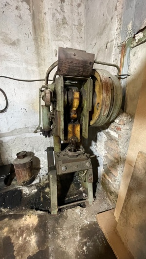 Станки инструмент для изготовления жестянных изделий