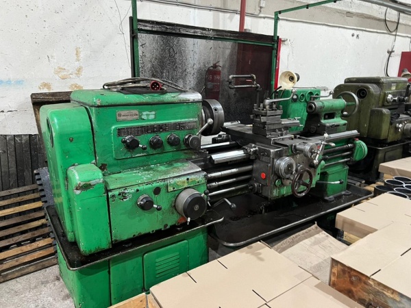 Токарный станок 1К625