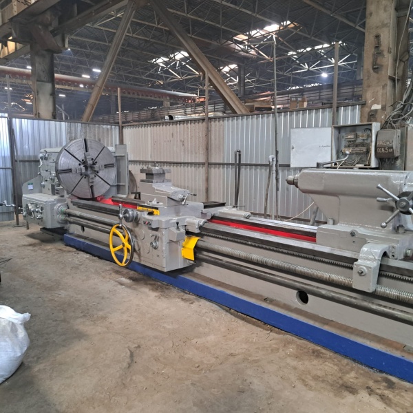 токарный станок 165 РМЦ4800