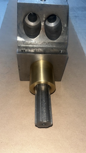 Тиски станочные резьбонарезного станка 5993-5А993