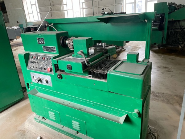 Станок токарно-винторезной СТР-125