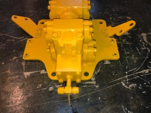 Клапан Komatsu 700-61-13006