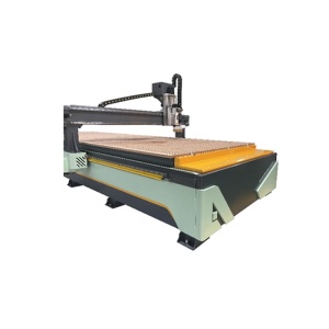 Фрезерно-гравировальный станок с ЧПУ 2040