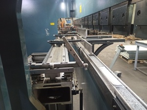 Листогибочный пресс Durma AD-R 30100