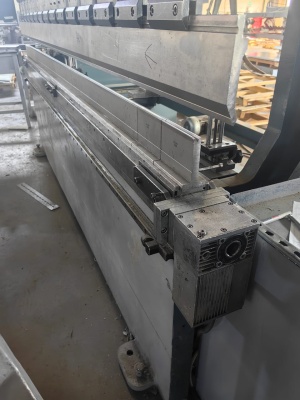 Листогибочный пресс Durma AD-R 30135 с ЧПУ