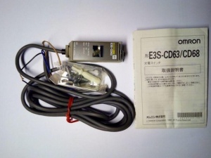 E3S-CD63 Omron Оптический датчик обнаружения этикетки