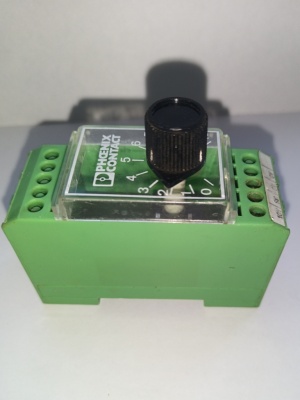 Потенциометр 10 кОм EMG 30-SP-10K Phoenix Contact Б У