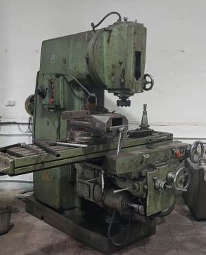 6Н13 станок консольно-фрезерный вертикальный