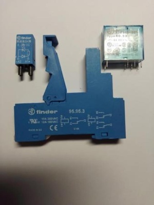 Finder Typ 40.52+Typ 90.95+Typ 99.80 Реле 8A 250V Катушка 24VDC
