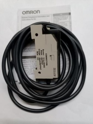 E3C-JB4P Omron - Усилитель для E3C датчика