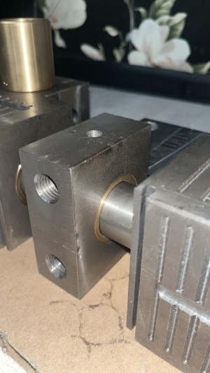 Тиски станочные резьбонарезного станка 5993-5А993